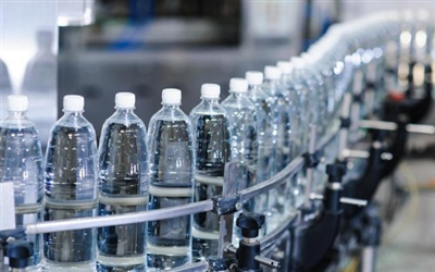Quy trình sản xuất nước Tinh khiết đóng chai trong công nghiệp
