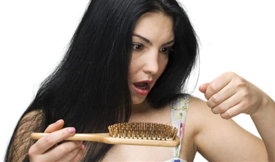 Khắc phục chứng rụng tóc kinh niên ở phụ nữ